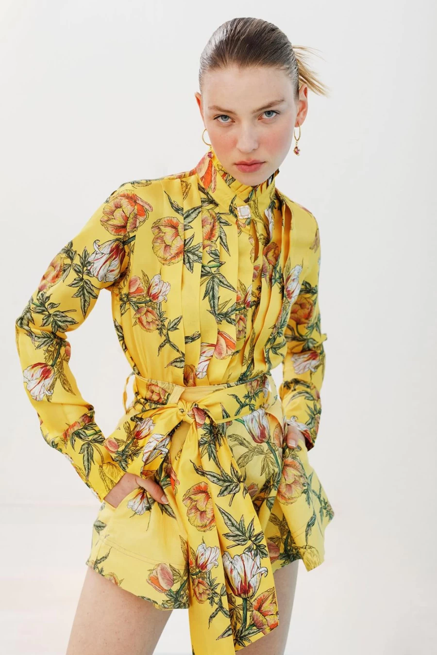 Isla & White Blanca Women's Fashion Collection - Elegant Style & Comfort
